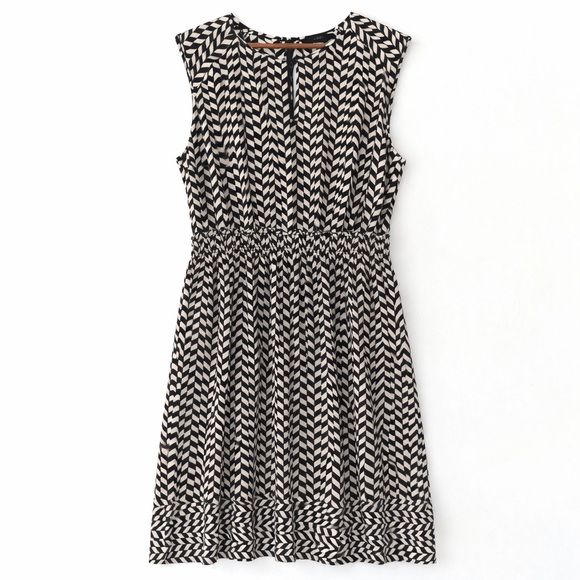 J Crew Silk Monochrome Geometric Pattern Sleeveless Midi Dress Size 12 - Picture 2 of 15